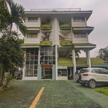 Collection O 75308 Floatel International Beach Resort Каннур Экстерьер фото
